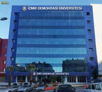 izmir-demokrasi-universitesi-2