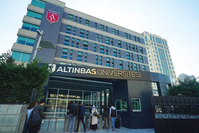 altinbas-universitesi-2753-1