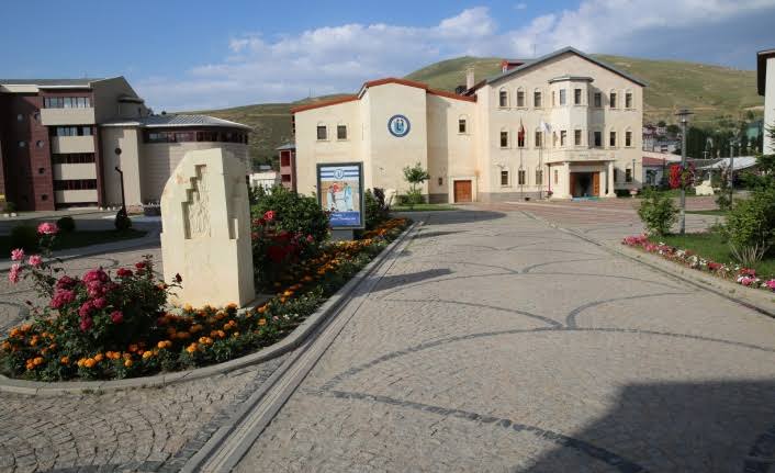 bayburt-universitesi-2783-1