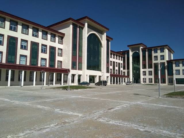 bayburt-universitesi-2783-2