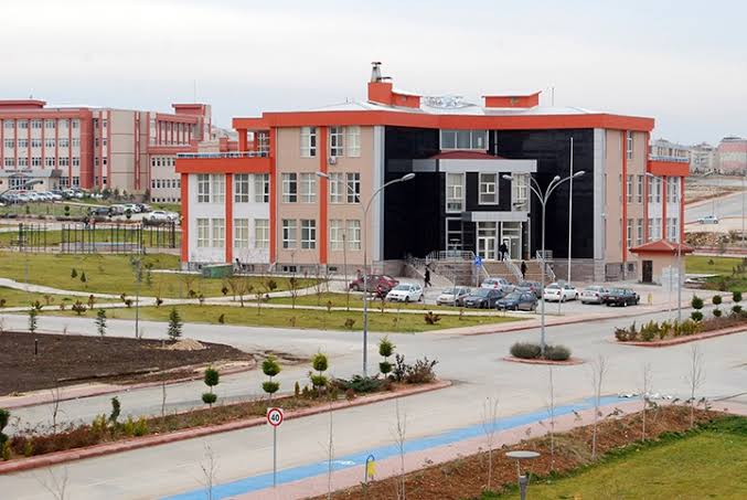 karamanoglu-mehmetbey-universitesi-2