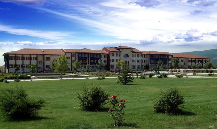 kutahya-dumlupinar-universitesi-1